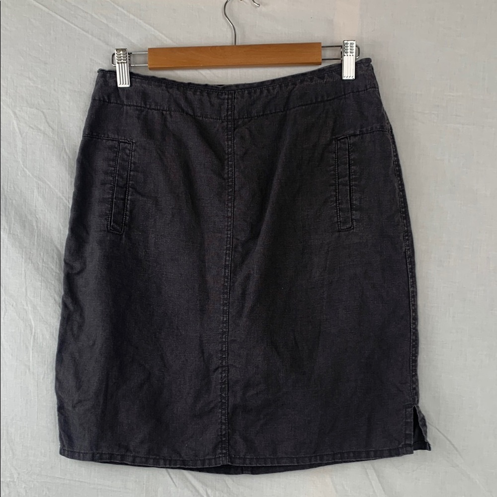 Gorgeous and Comfy Charcoal Linen Skirt - Picture 1 of 2